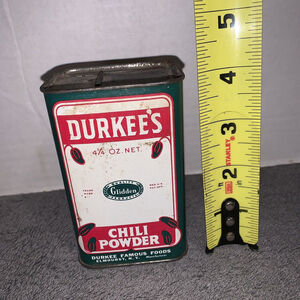 Vintage Durkees Chili Powder 4 1/4 oz Spice Tin Great Graphics Kitchen Decor
